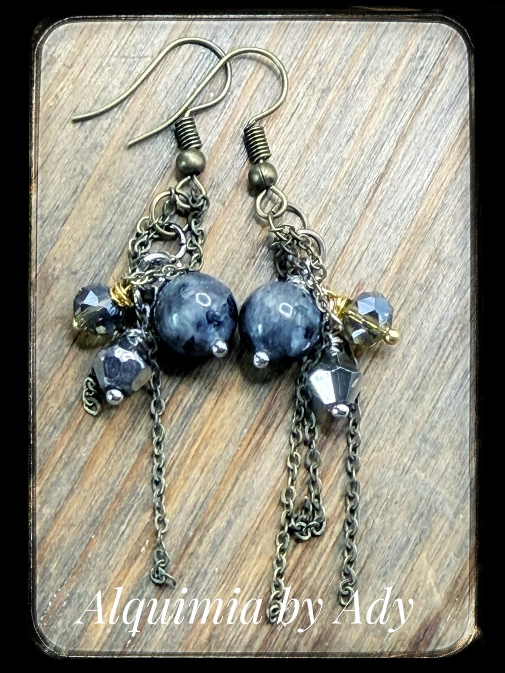 Alquimia Gray-Blue Beaded Dangle Earrings